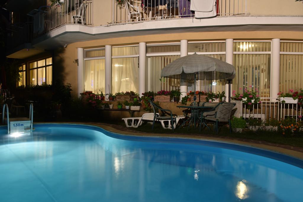 Solaris Apartments Saints Constantine and Helena Luaran gambar