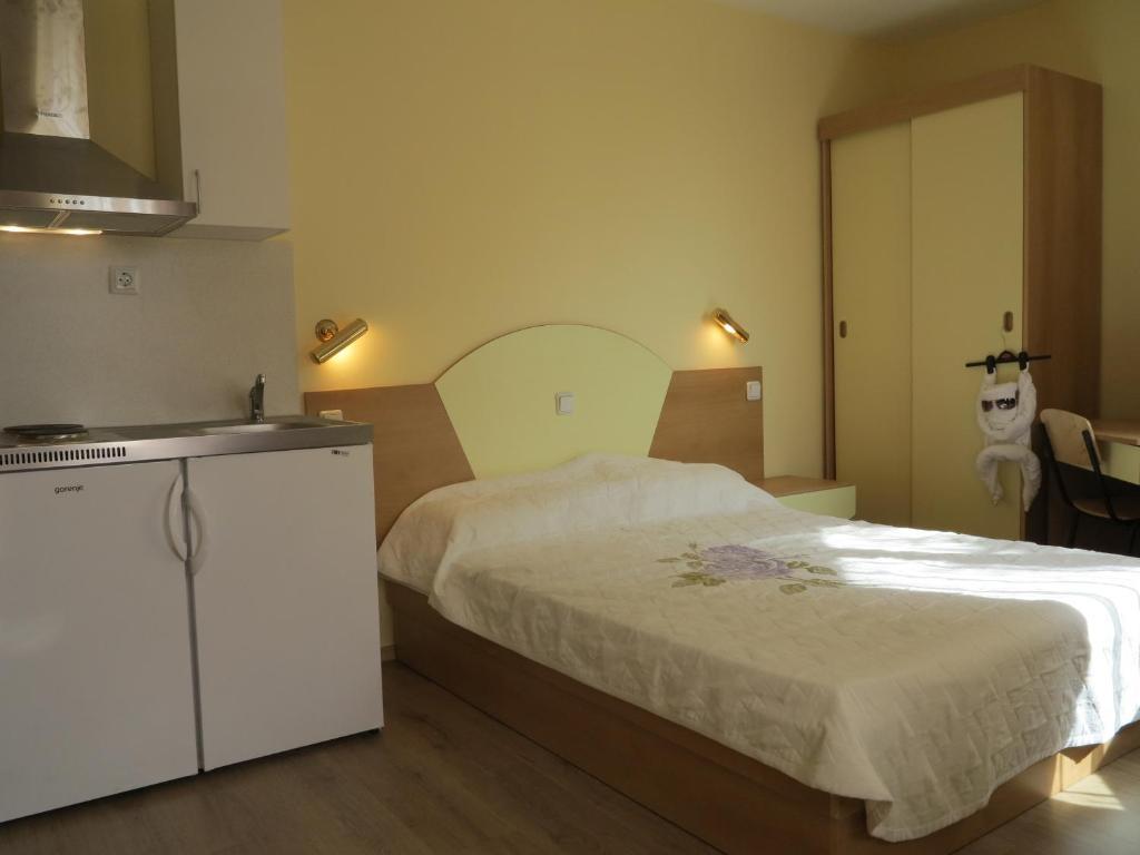 Solaris Apartments Saints Constantine and Helena Bilik gambar