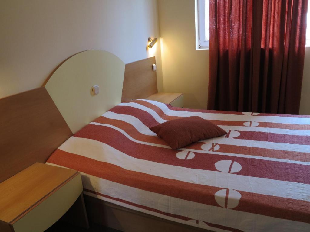 Solaris Apartments Saints Constantine and Helena Bilik gambar