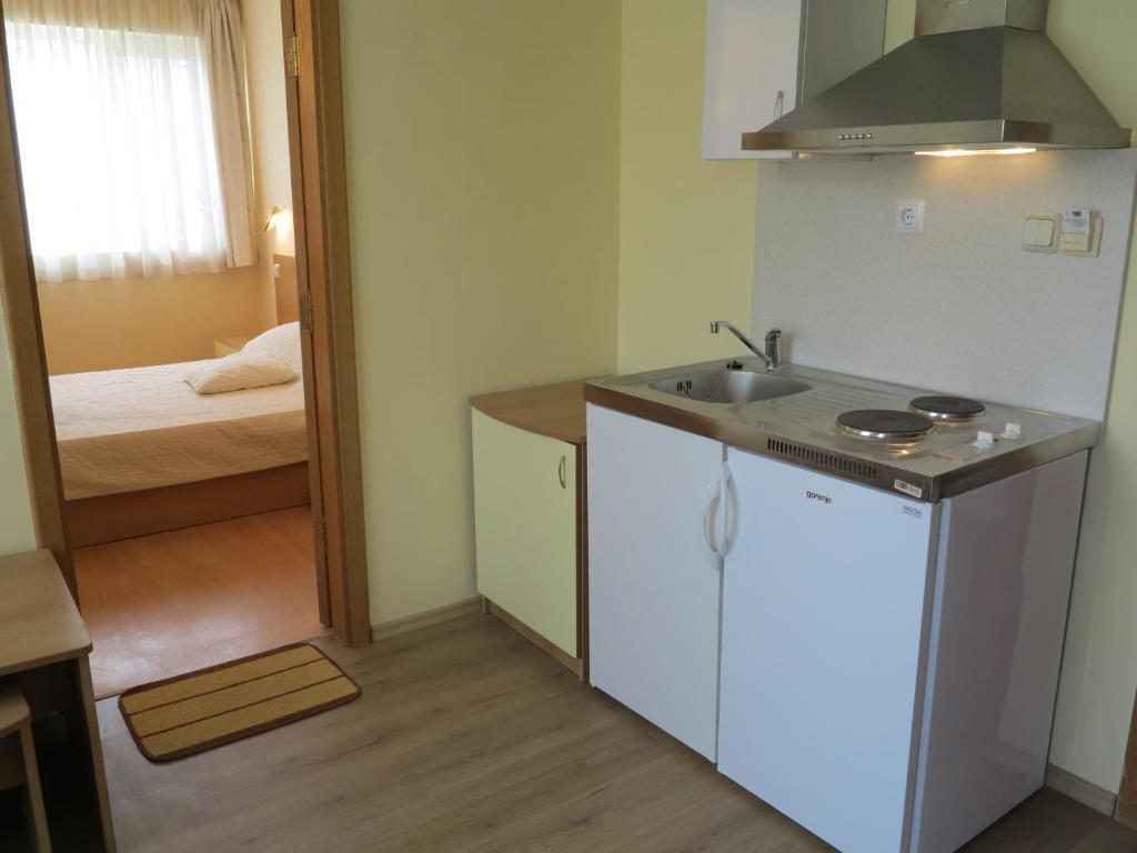 Solaris Apartments Saints Constantine and Helena Bilik gambar